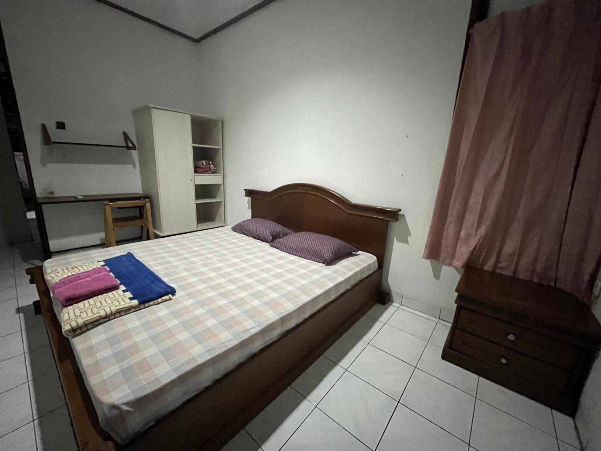 Spot On 94142 Al Fatih Residence Syariah 2 Jakarta Bagian luar foto