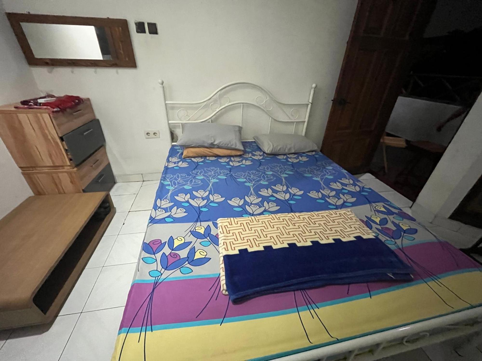 Spot On 94142 Al Fatih Residence Syariah 2 Jakarta Bagian luar foto